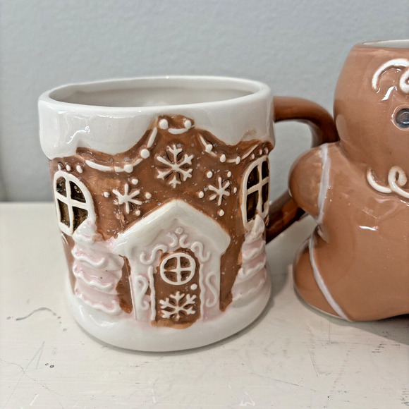 Gingerbread Man And Gingerbread House Christmas Mugs Peppermint And Pine - 2 - Picture 3 of 5